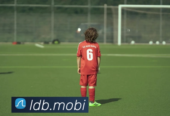 柳承敏雅典奥运会男单夺冠王皓遗憾摘银